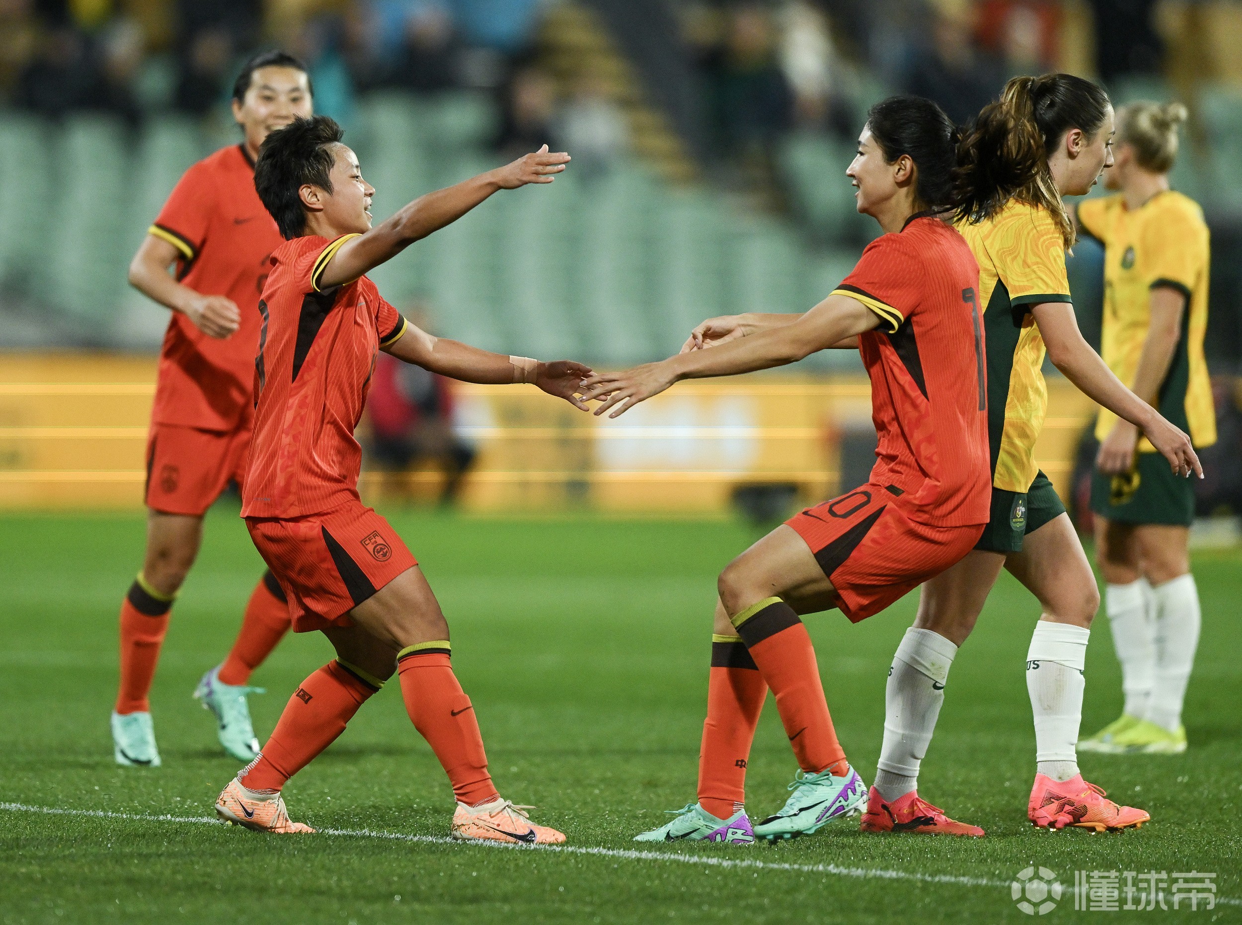 雷速体育官网-澳大利亚女足：悉尼荣耀降临，前所未有的壮观表演