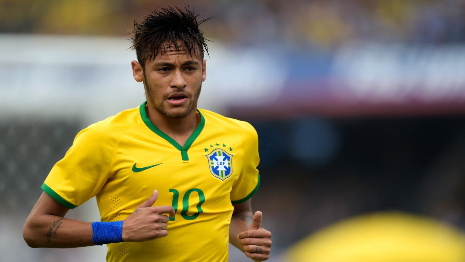 数据风暴席卷德甲争冠夜!武切维奇全面爆炸改写联赛格局